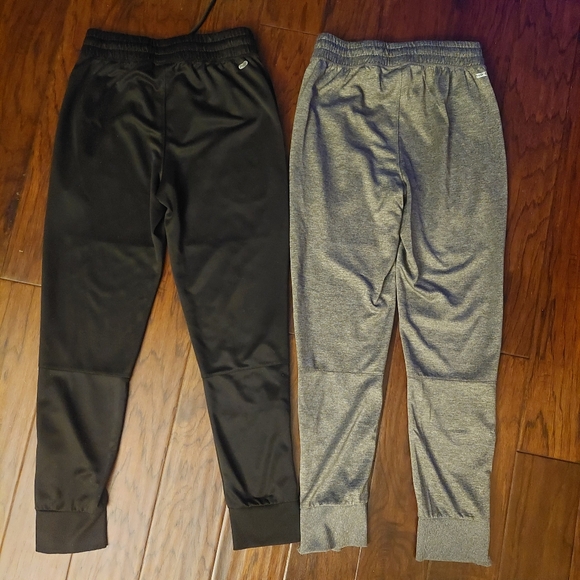 Bundle of Spyder boys/Men's joggers - Picture 12 of 16